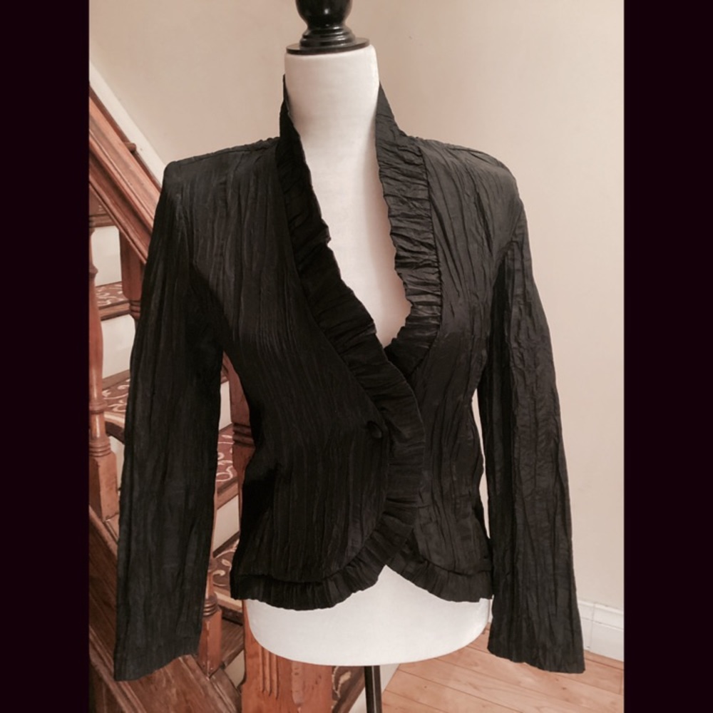 Stylish jacket by Joseph Ribkoff